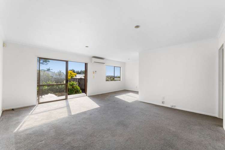 25 Loughanure Place Massey_5