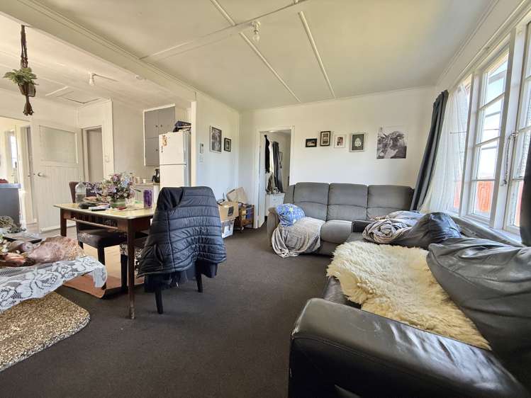17 Kauri Street_4