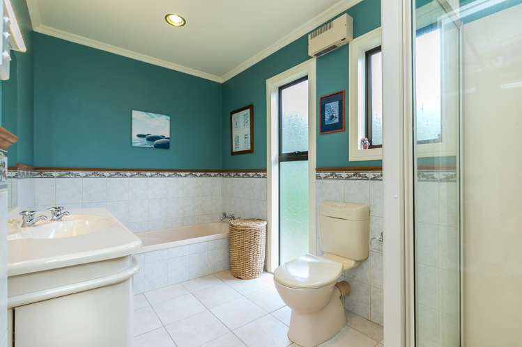 6 Brough Place Anakiwa and Surrounds_12