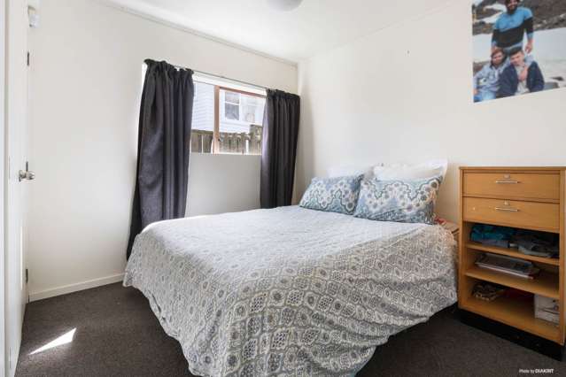 2/74 La Trobe Street Pakuranga Heights_1