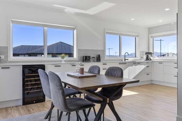 52 Maunganamu Drive Wharewaka_2