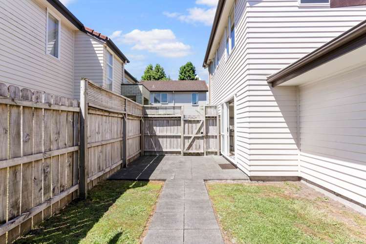 10 Sires Parkway Takanini_12