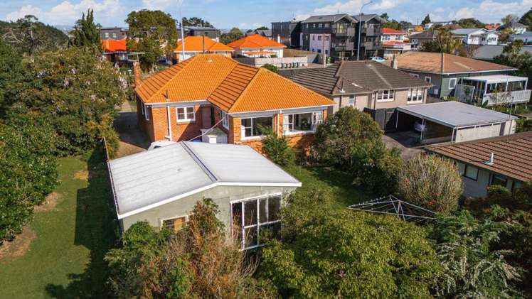 1614 Great North Road Waterview_7