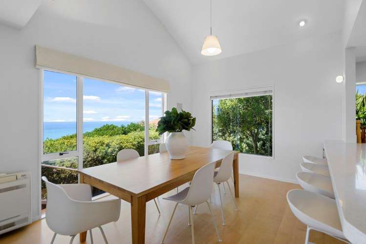 10 Smugglers Cove Scarborough_11