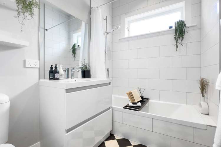 16 Dunbar Road Mount Eden_8