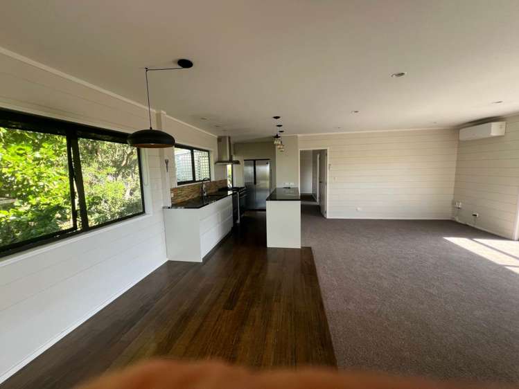 23 St James Avenue Helensville_5