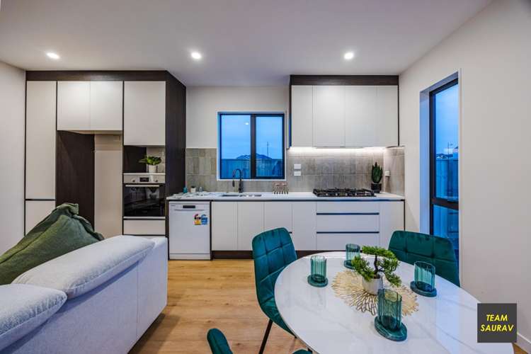 8 Ihi Place Karaka_5