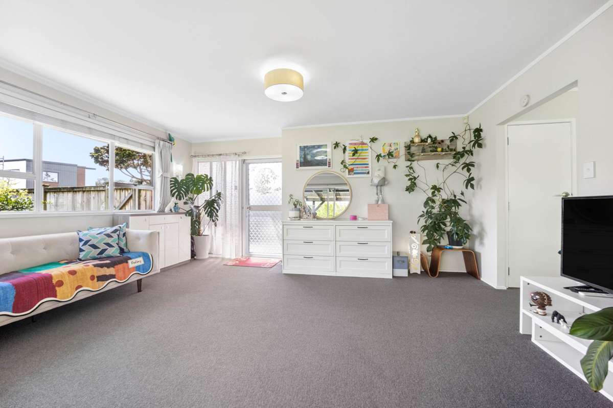 2/2 Tabitha Crescent_4