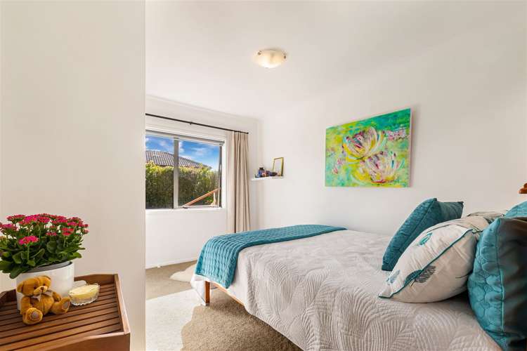 10 Seamount Drive Red Beach_13