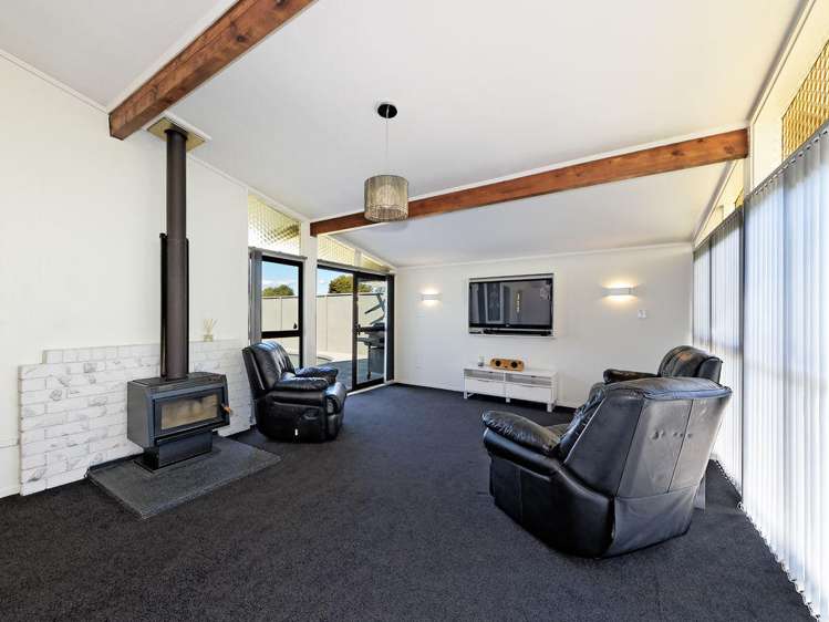 15 Bodi Place Te Atatu South_4