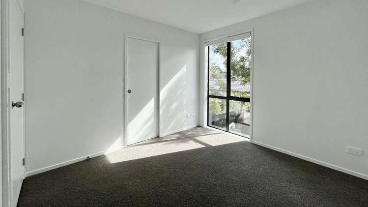 3/3 Fairdale Place Birkdale_5