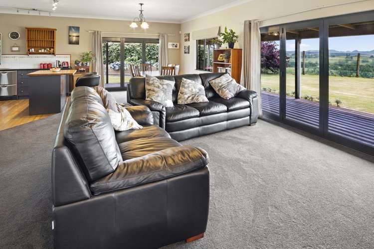 123 Grove Road Te Pahu_7