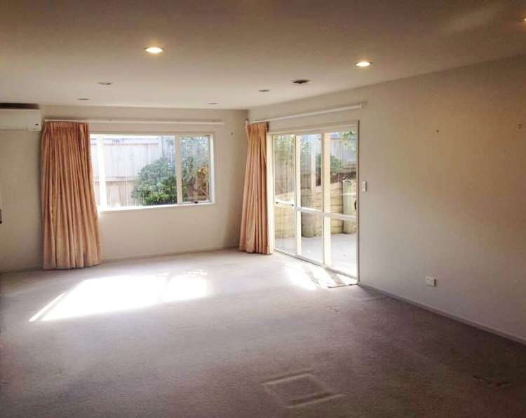 43 Salford Crescent Flat Bush_1