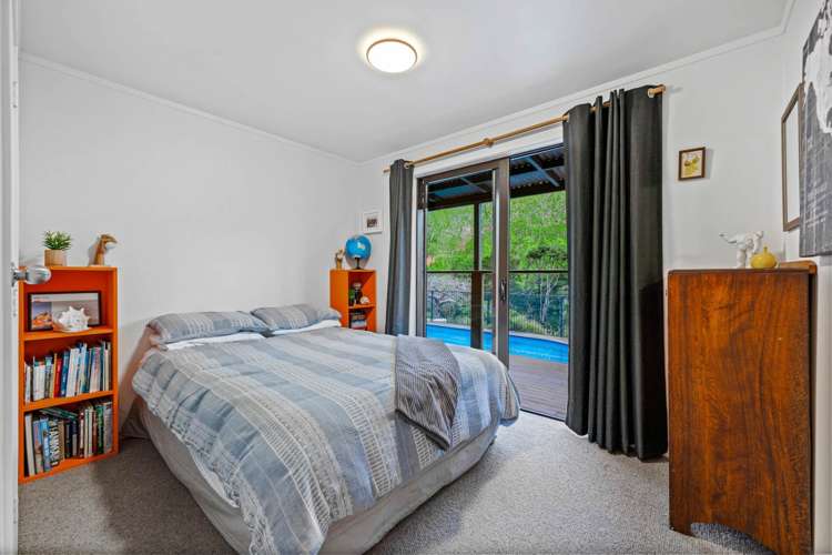 191 Valley Road Waimauku_10