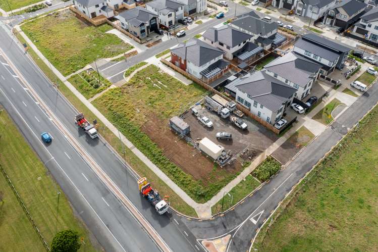 1 Uki Way Flat Bush_4