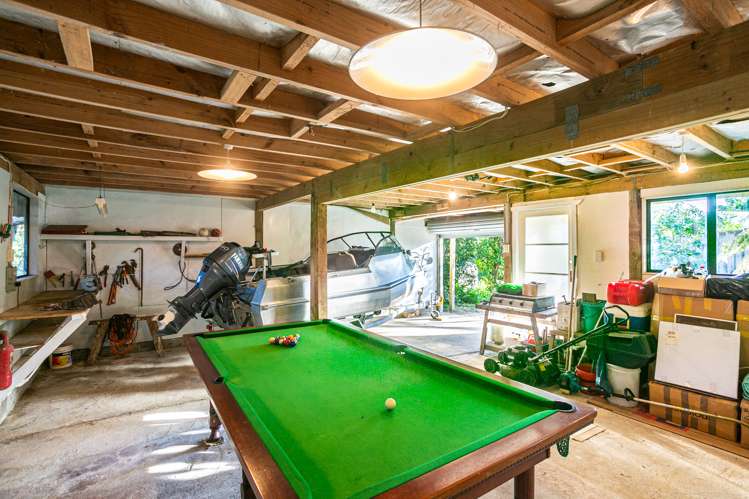 6 Trig Hill Road Onetangi_10