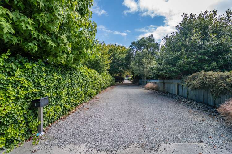 5 Miro Street Glenwood_23