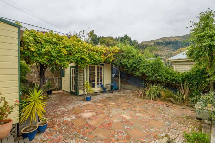 16 Ticehurst Road Lyttelton_18