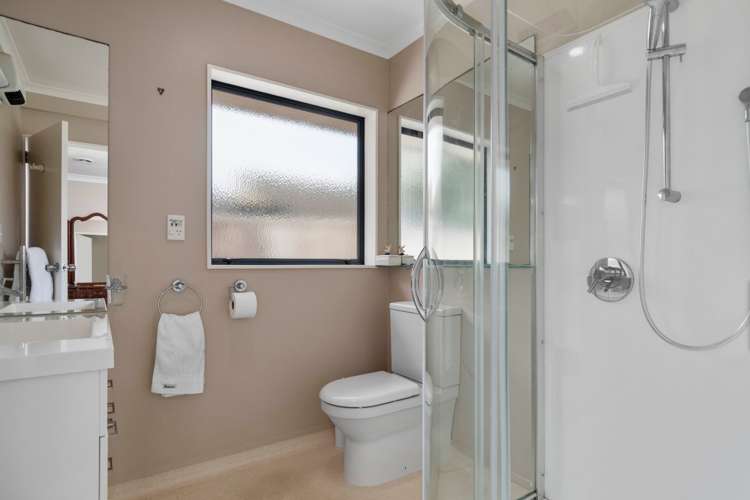 16 Palm Beach Boulevard Papamoa_13