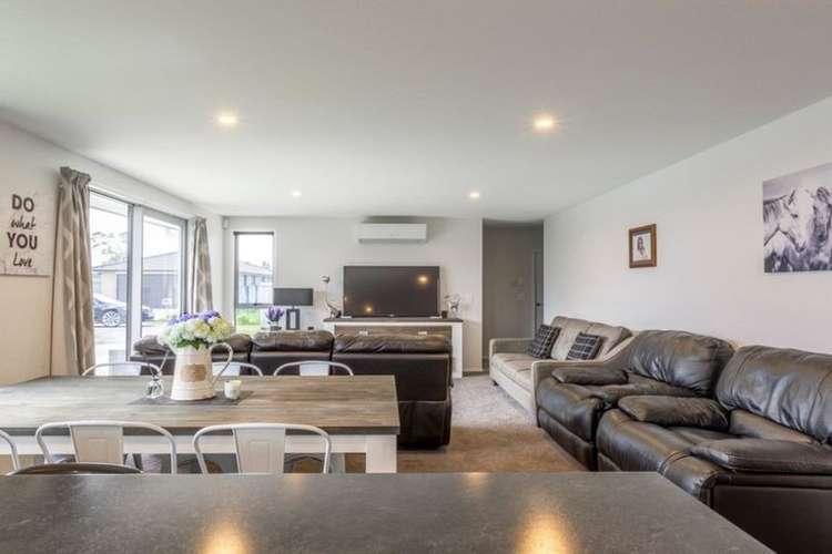 18A Tupaea Place 11334_4