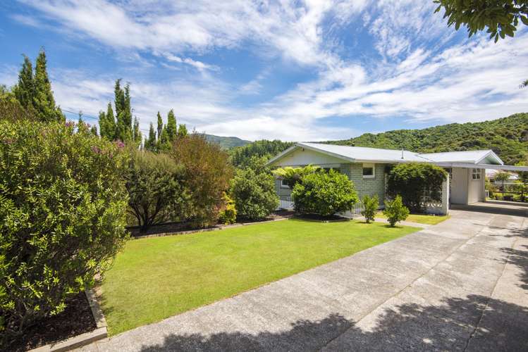 141 Waikawa Road Picton_1