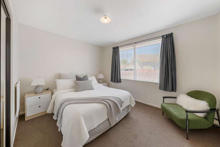 22 Sandown Crescent Aranui_6