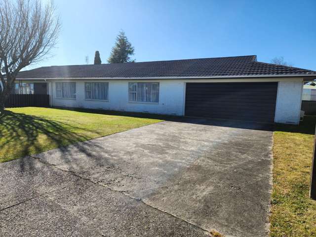 239 West Parkdale Street Tokoroa_1