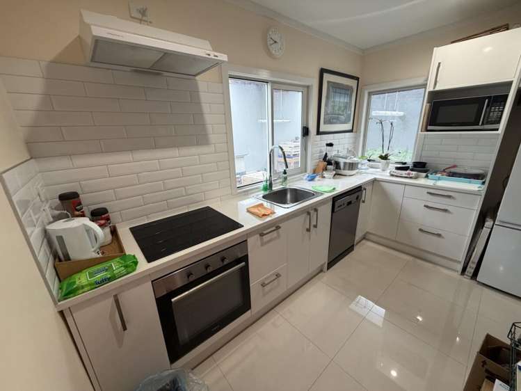 39B Rennie Drive Mangere_5