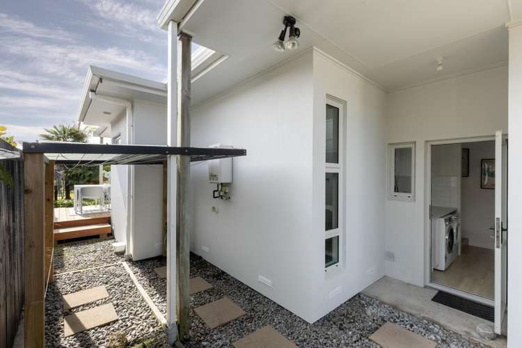 29 Oriental Parade Papamoa_28