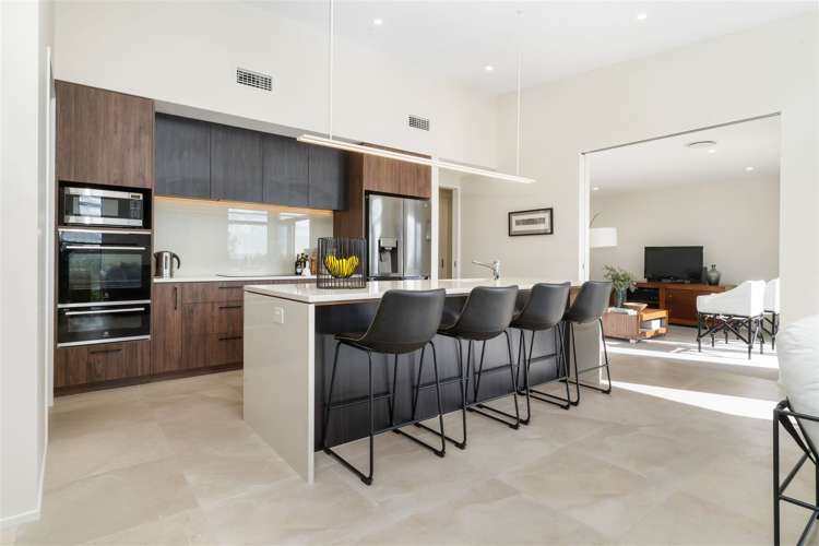 10 Hewers Lane Kennedys Bush_5