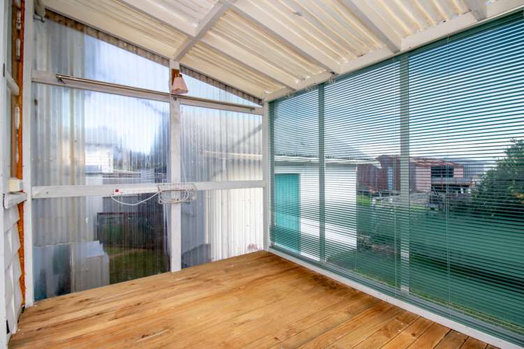 104 Thames Road Paeroa_11