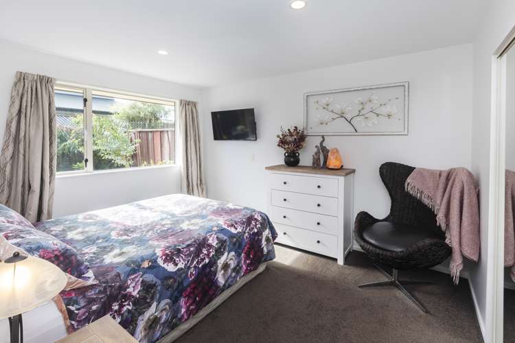 4/63 New Brighton Road Burwood_3