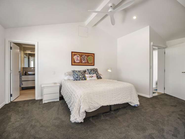 214 Oceanbeach Road Mt Maunganui_27