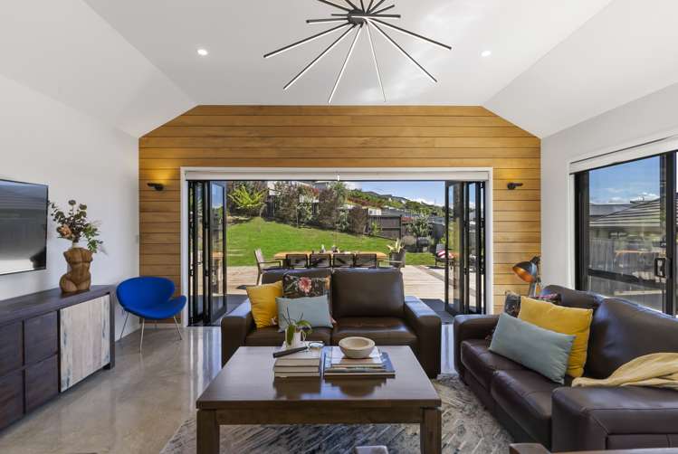 43 Kahawairahi Drive Beachlands_16