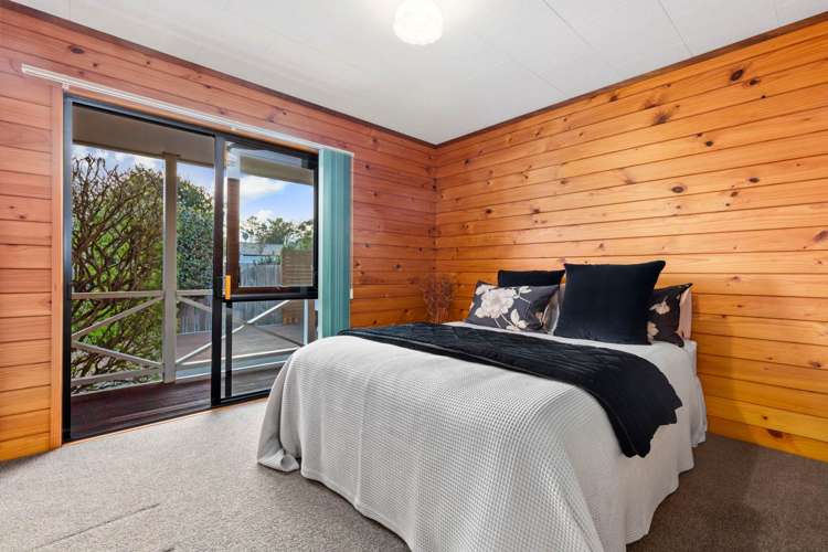 1/131 Carnoustie Drive Wattle Downs_14