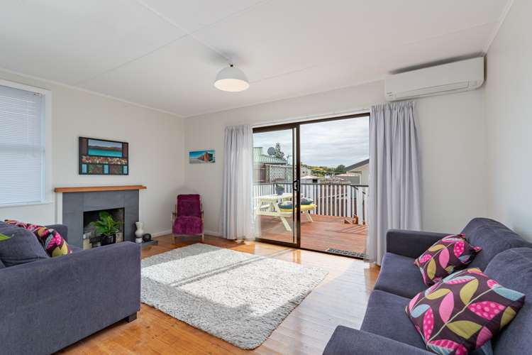 36 Whanga Crescent Titahi Bay_13