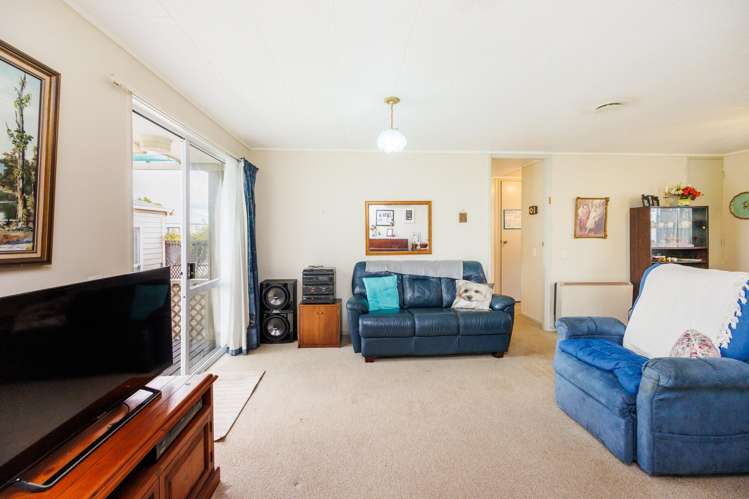 24B Cargill Grove Kelvin Grove_12