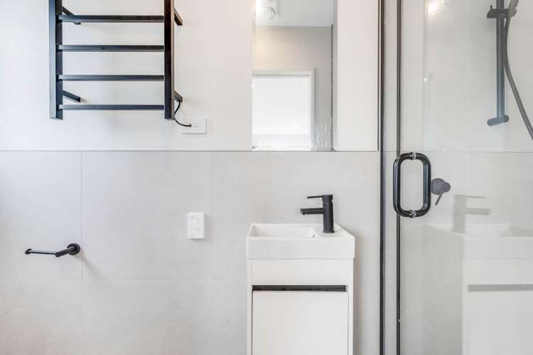 22 Toetoe Street Westgate_13