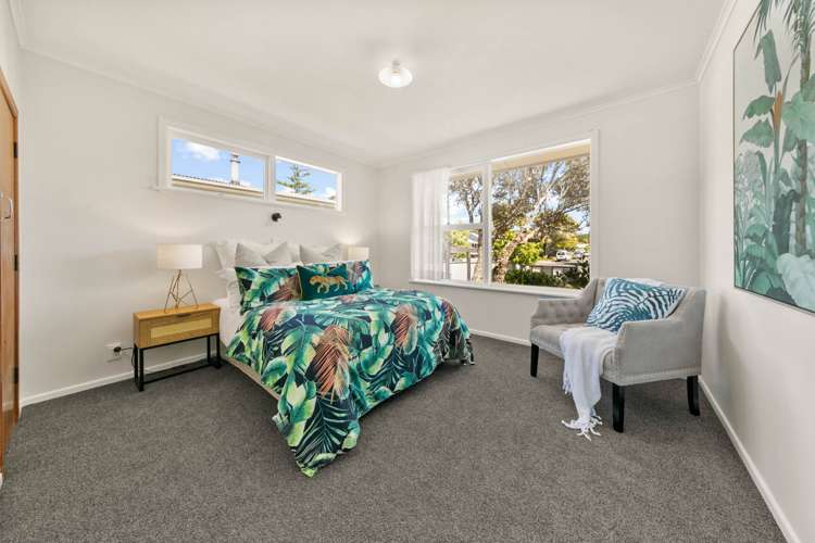 30 Sunray Avenue Titirangi_13