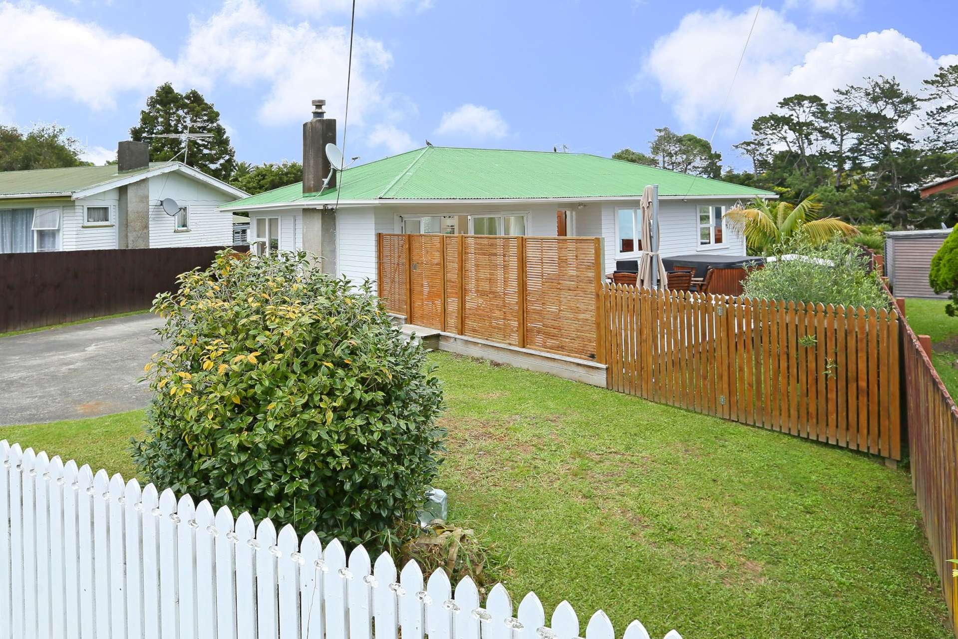 10 Glen Marine Parade Glendene_0