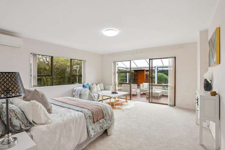 1 Sunrise Lane Te Atatu South_12