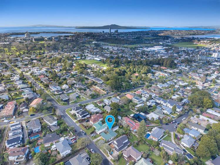 54 Holland Road Hillcrest_16