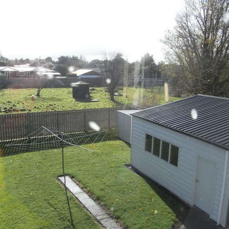 42 Devon Crescent Bulls_5