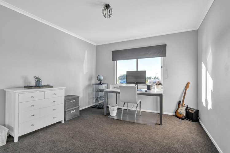 83 Peters Road Kaimiro_16