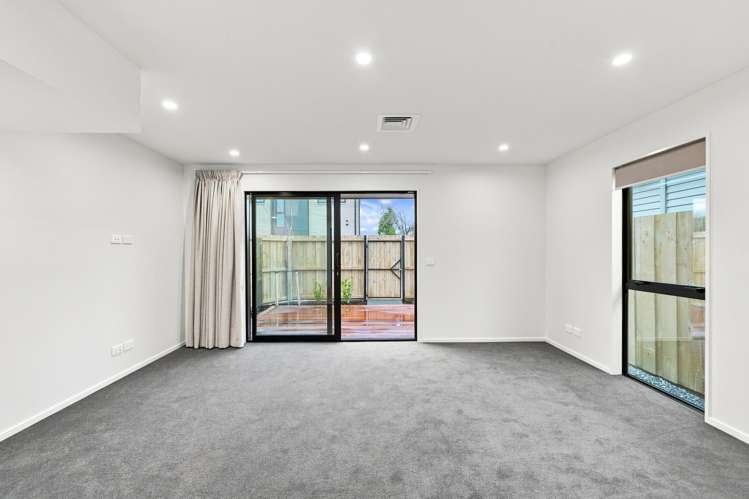 2/9 Frankleigh Street_5