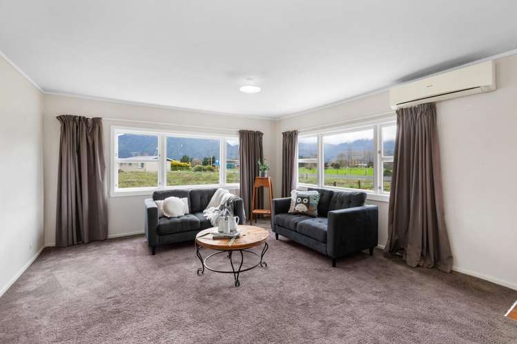 42 Alexandra Road_2