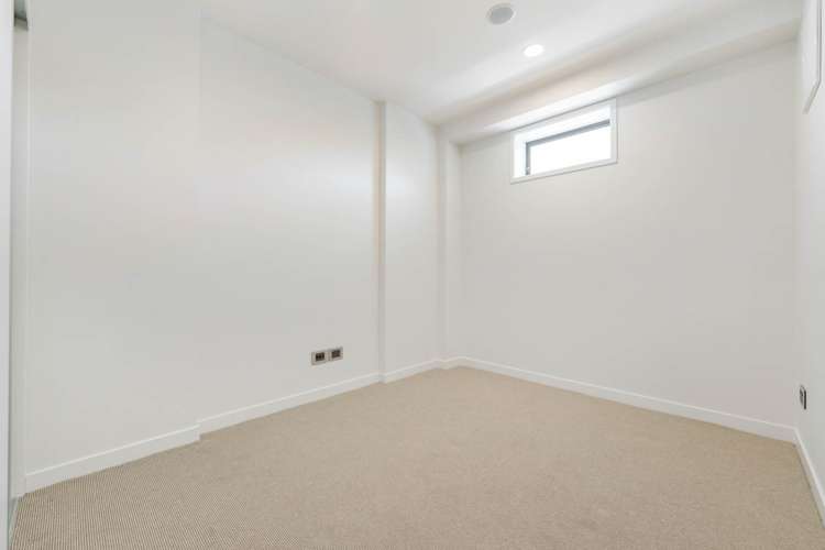 203/10 Lion Place Epsom_12