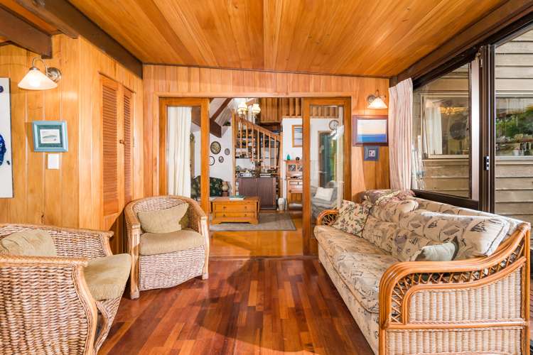 2/8 Lydia Avenue Northcote_5