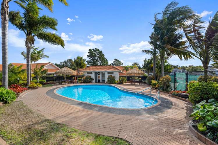 31 Gillett Place Botany Downs_25