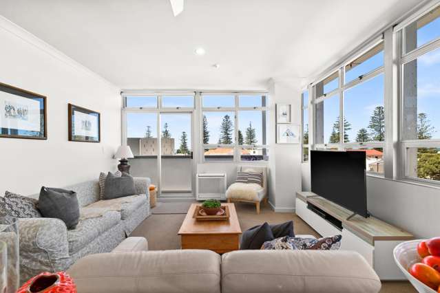 3E/3 Shakespeare Road Napier South_4